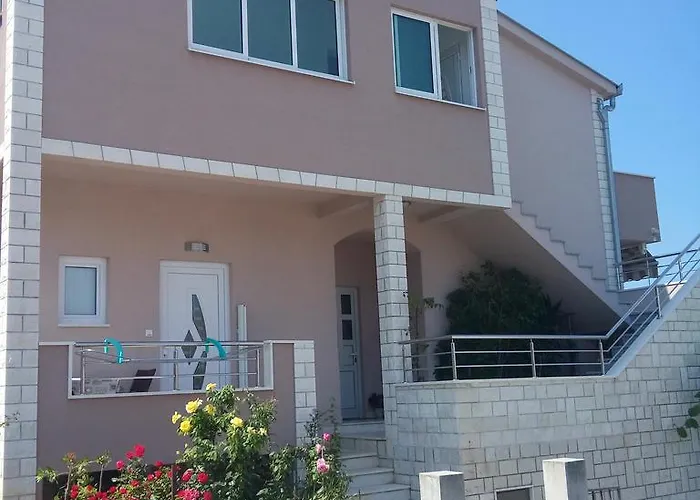 Soda شقة تروغير